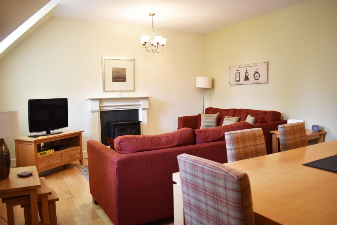The Ross 2 Bedroom Apartment In Historic Abbey Fort Augustus Exteriér fotografie